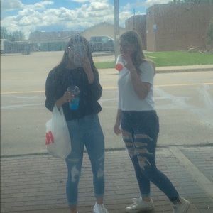 Meet your Posher, Sherry